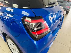 Suzuki Swift Photo 19