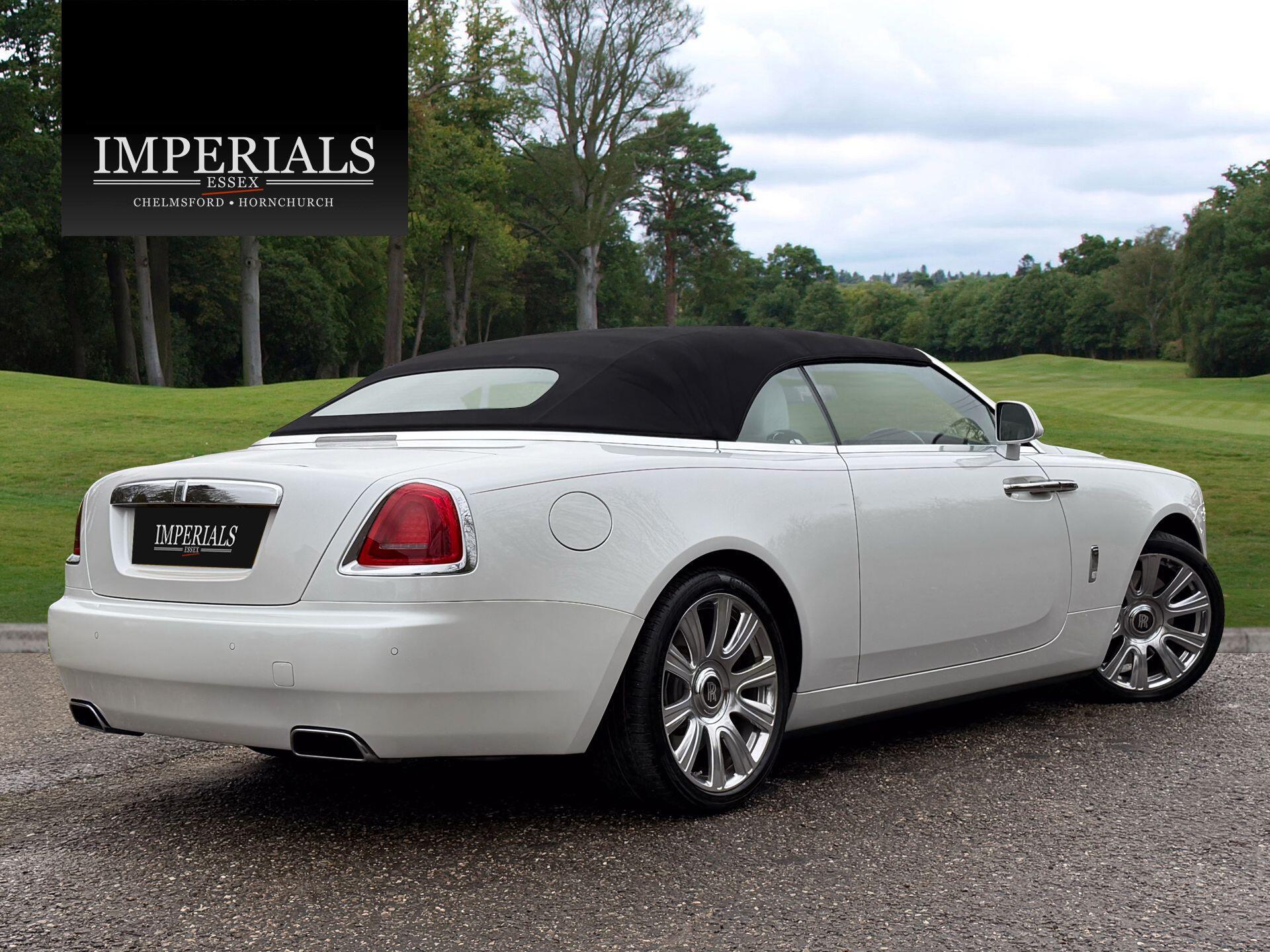 Rolls-Royce Dawn 6.6 V12 Convertible 2dr Petrol Auto Euro 6 (563 bhp) — photo 33