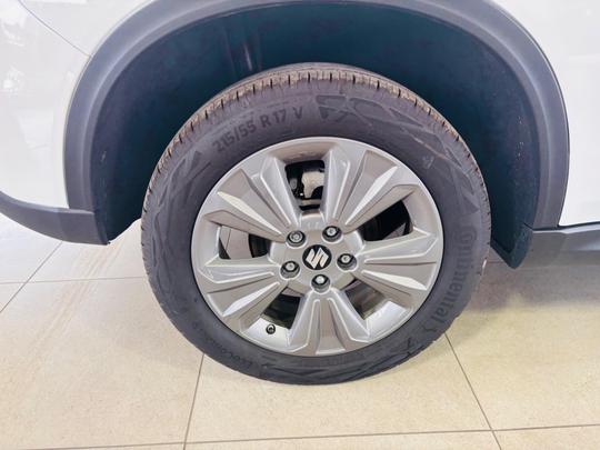 Suzuki Vitara Photo at-c9e06c929298497ea339b8863f229e8c.jpg