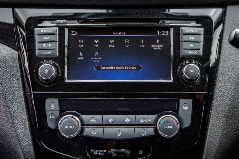 Used Nissan Qashqai DV21XHR 18