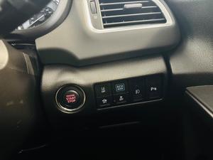 Suzuki S-Cross Photo 39