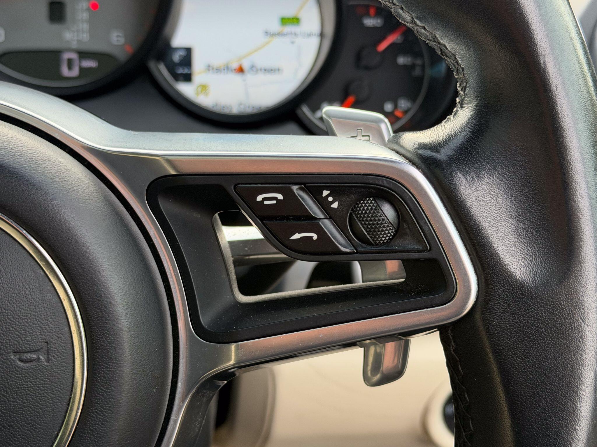 Porsche Cayenne 4.2 TD V8 S TiptronicS 4WD Euro 6 (s/s) 5dr — photo 34