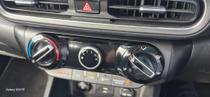 Hyundai KONA Photo 10