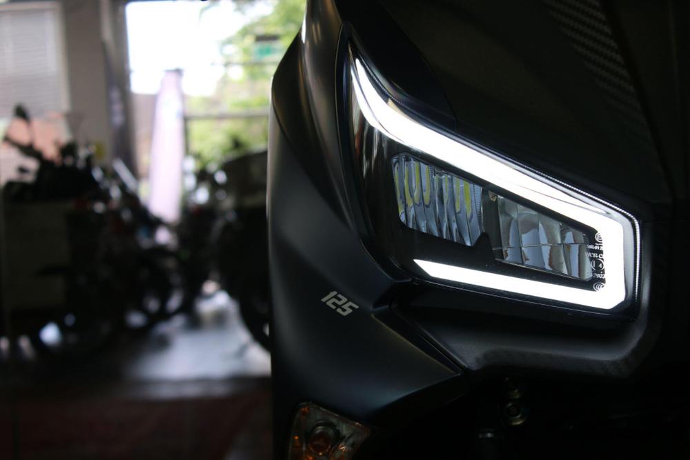 SYM Joymax Z 125 Photo at-ca8131fa4b0040e9a9a643b972383972.jpg