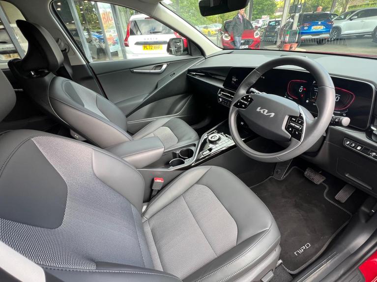 Used Kia Niro WG25UAZ 9