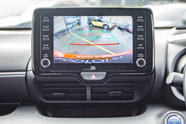 Used Toyota Yaris YY21UPM 15