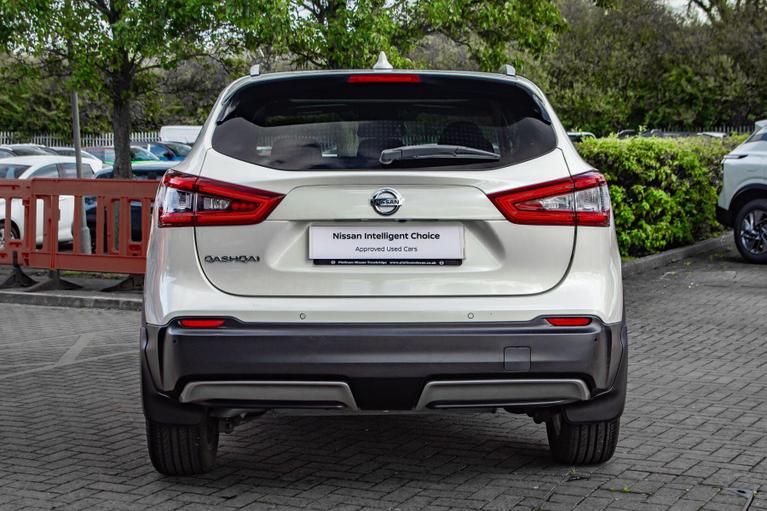 Used Nissan Qashqai SL69KHF 4