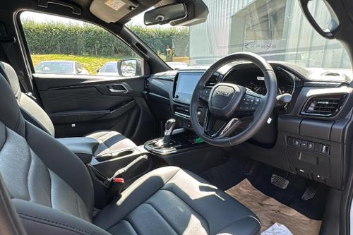 Isuzu D-MAX Photo at-ca8c98f9eed64d2395ea4f6a41172d4d.jpg