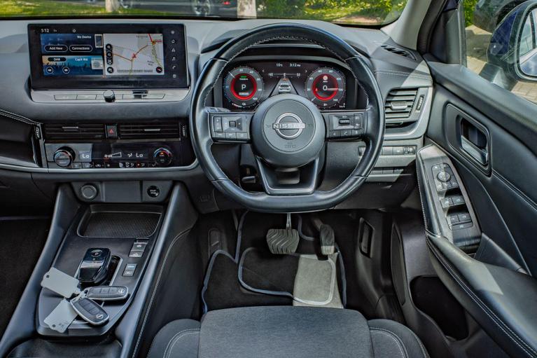 Used Nissan Qashqai DV23CJY 24