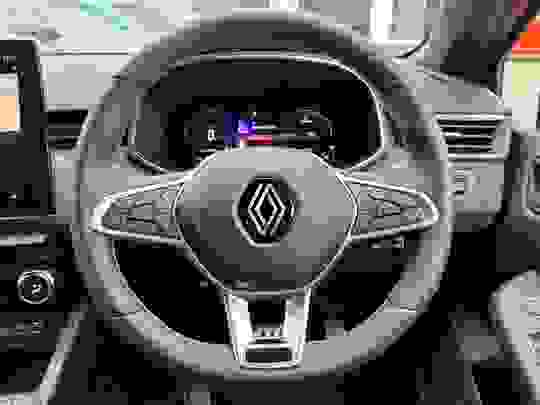 Renault Clio Photo at-cab5c0965ef94923bdc46c3554f685bc.jpg