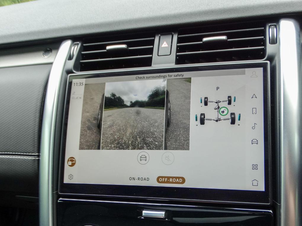 Used Land Rover Discovery AE73RMV 28