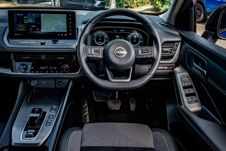 Used Nissan Qashqai OV75FXK 28