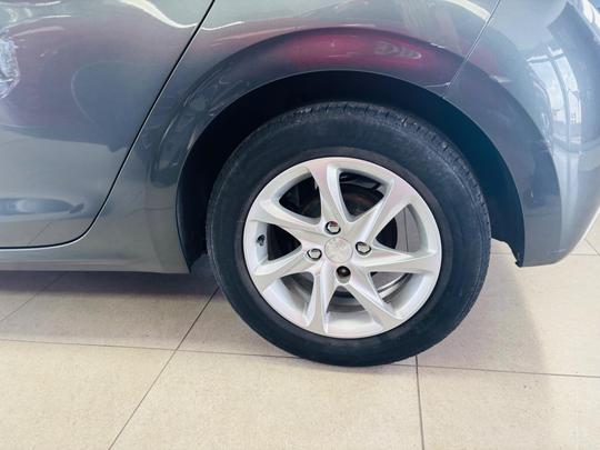 Peugeot 208 Photo at-cb10afe41a184f069e1b3befb4ccb21f.jpg