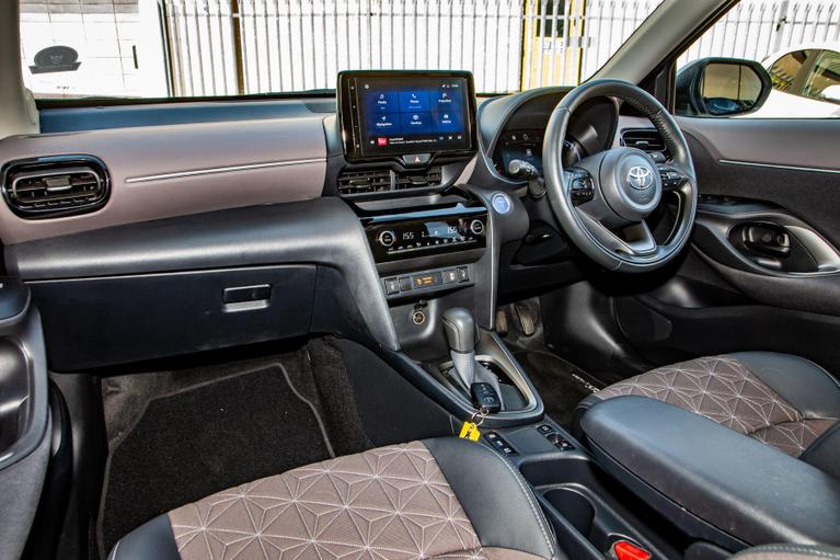 Used Toyota Yaris Cross WU24XSN 11