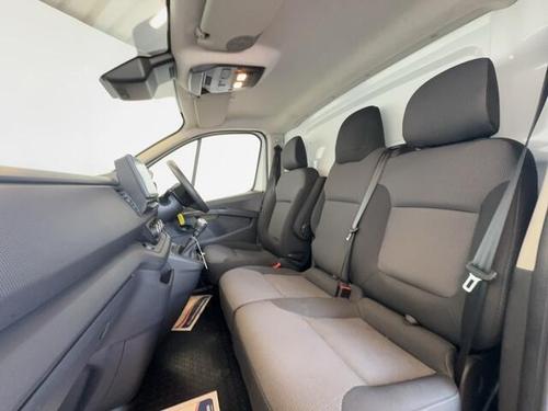 Renault TRAFIC Photo at-cb2df11b61a542fba7cb7bfc6a85cc33.jpg