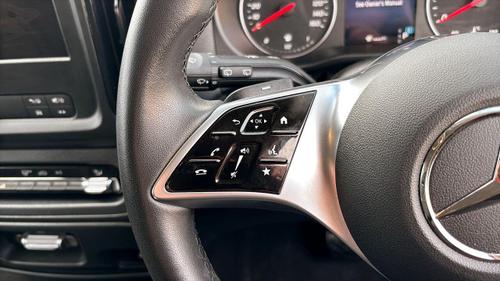 Mercedes-Benz Vito Photo at-cb2e5241f04447cab51216a5d6aac0c7.jpg