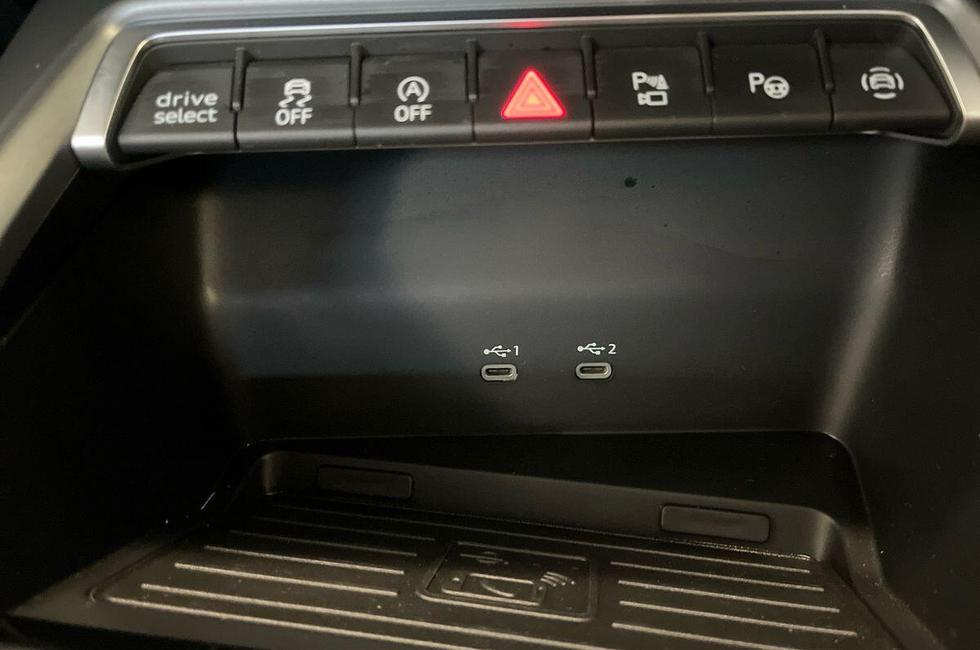 Audi A3 Photo at-cb490159a2c645c58ad2d3965571f3d1.jpg