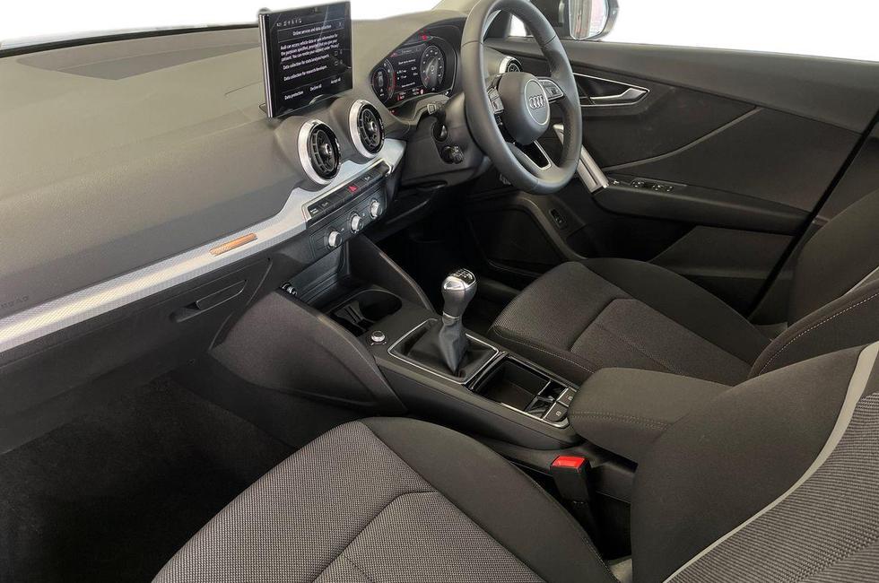 Audi Q2 Photo at-cb6897d8a6a5490eb16212aaf4b78911.jpg