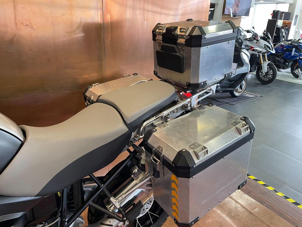 BMW R 1200 GS Adventure Photo at-cb858c0339d54ad2a6e5e585aab54055.jpg