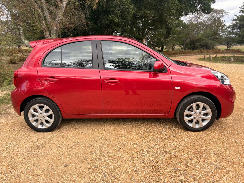 Nissan Micra Photo at-cba4623b9d7e4427acb5eb43d355a4a7.jpg