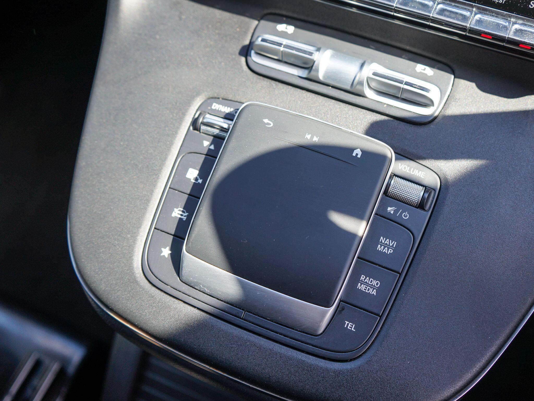 Mercedes-Benz V Class 2.0 V300d Premium G-Tronic+ Euro 6 (s/s) 5dr (8 Seat Extra Long) — photo 33