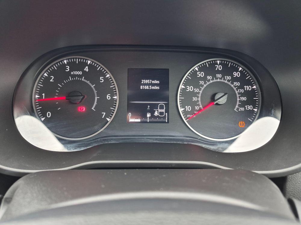 Dacia Duster Photo at-cbcd4e012f8d42f29b93ba4ce256fbd0.jpg