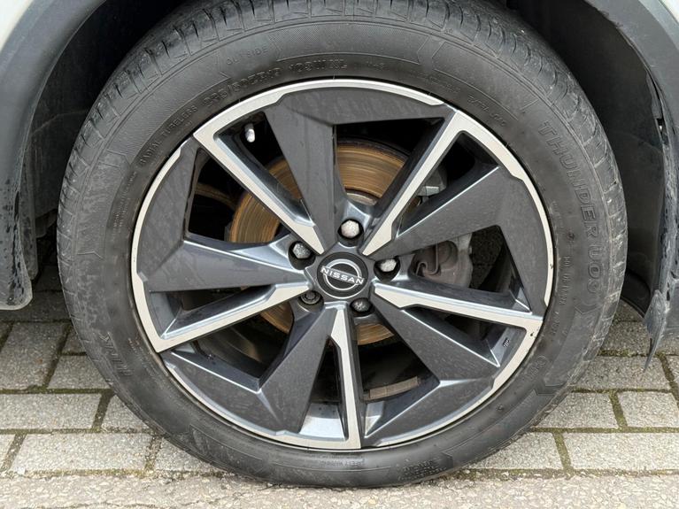 Used Nissan Qashqai DP73NGG 27