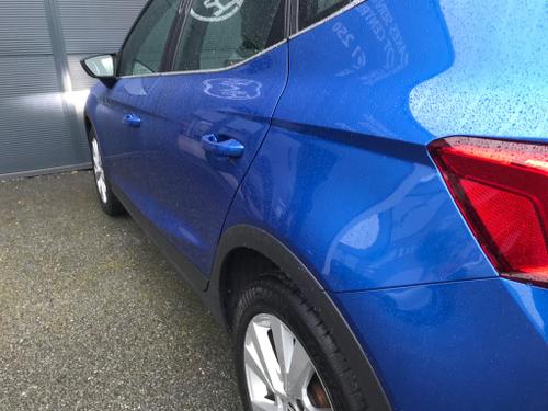 SEAT Arona Photo at-cc2bc941a6924f939d9d6f3a225baee8.jpg
