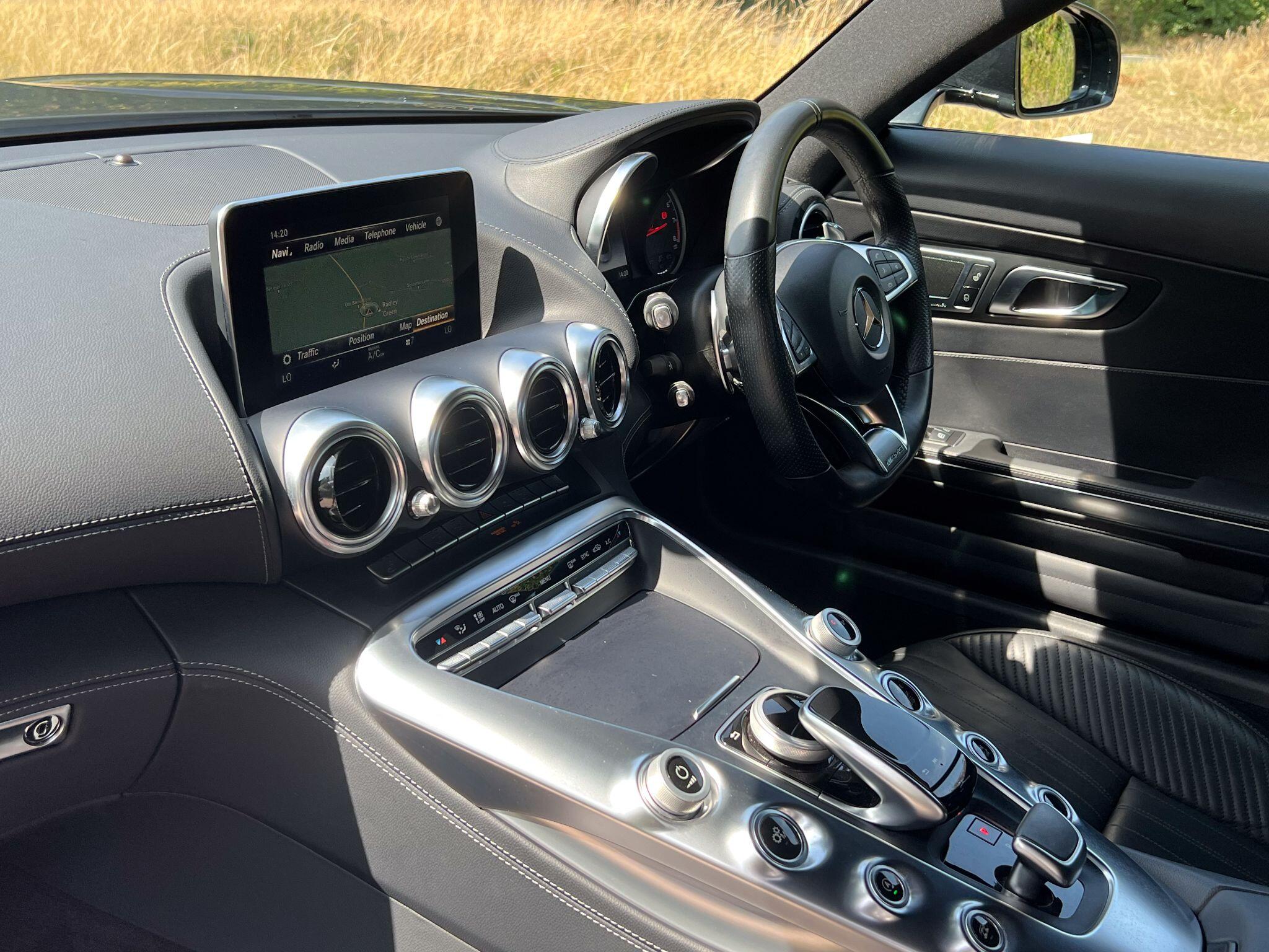Mercedes-Benz AMG GT 4.0 V8 BiTurbo (Premium) Roadster SpdS DCT Euro 6 (s/s) 2dr — photo 15