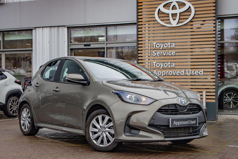 Used Toyota Yaris OV72ZDP 1