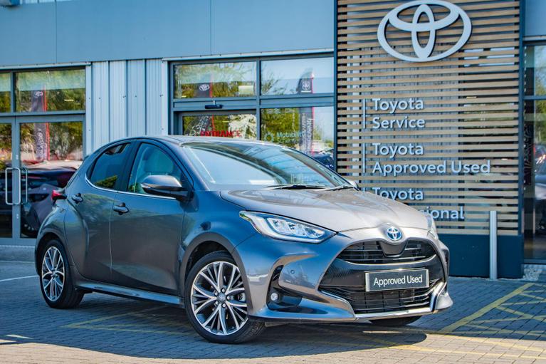 Used Toyota Yaris WU23OOF 1