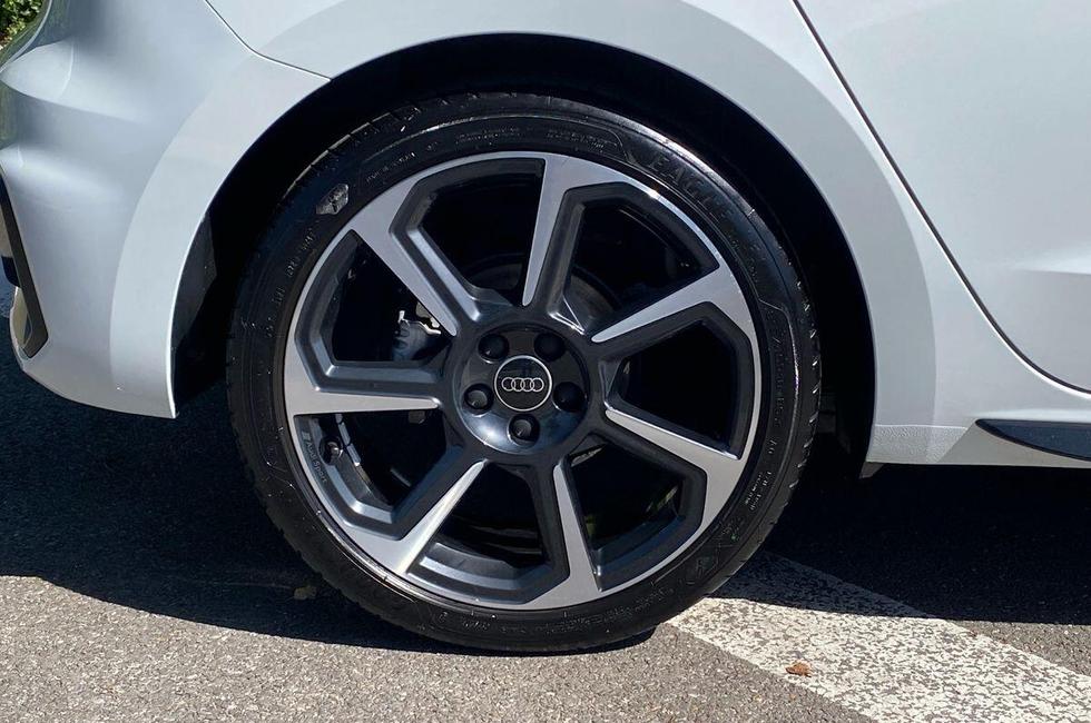 Audi A1 Photo at-cca4092824e14f3cae5e70ae397b94af.jpg