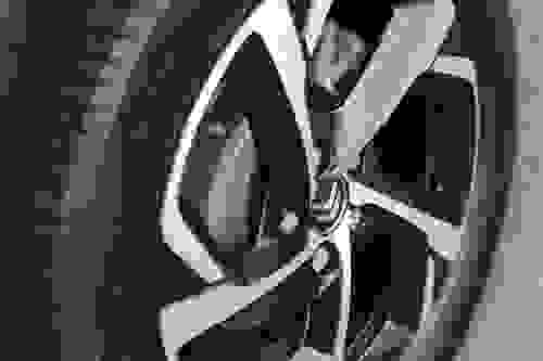 Citroen C5 Aircross Photo at-cca6acbe0d6f4a96b3b97b86c6999e08.jpg