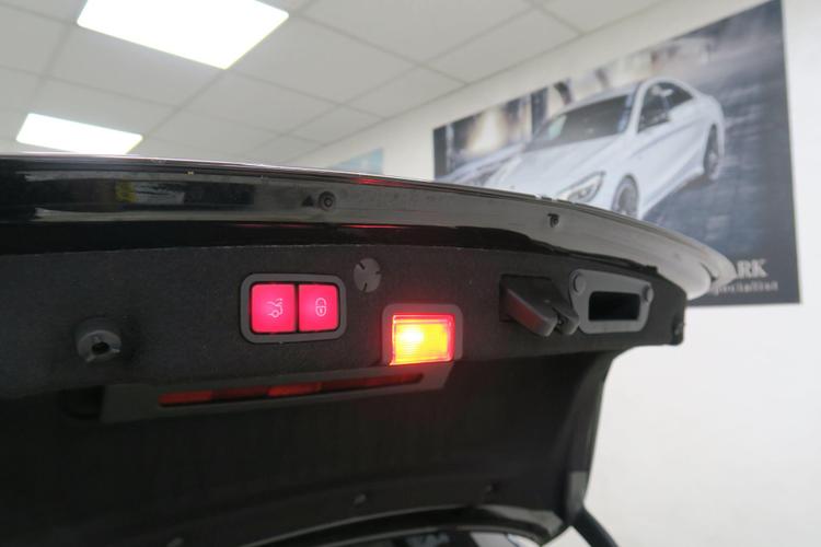 Used Mercedes-Benz C Class YM67LMX 18