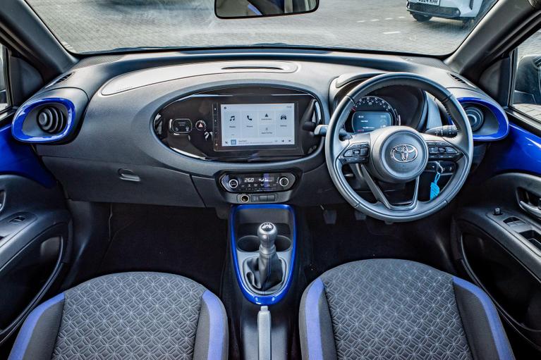 Used Toyota Aygo X YR24XLG 8
