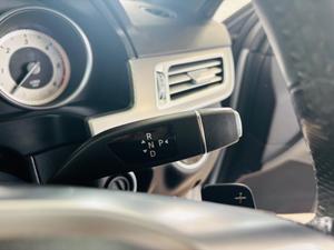 Mercedes-Benz E Class Photo 35