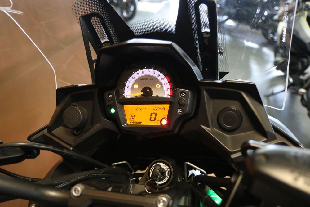 Kawasaki Versys 650 Photo at-cceb2e71714c4eb09f9f85c0c893273a.jpg