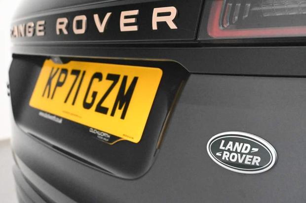 Land Rover RANGE ROVER EVOQUE Photo at-cd0436d79562456ba578f333e85f17a6.jpg