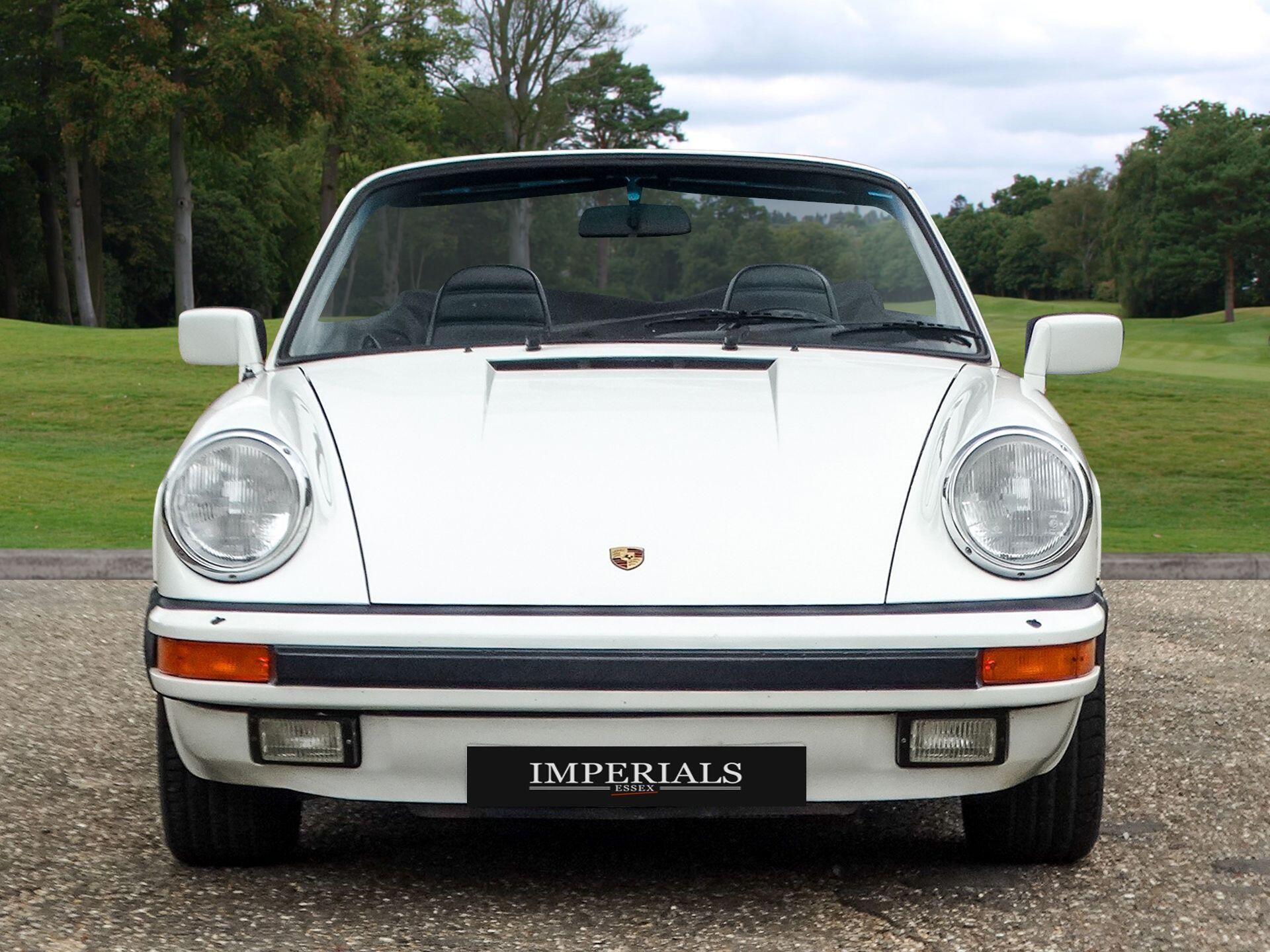 Porsche 911 3.6 993 Carrera 4 Cabriolet 2dr Petrol Manual AWD (272 bhp) — photo 8