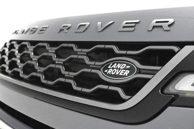 Land Rover RANGE ROVER EVOQUE Photo at-cd37de31666645a7bfcb9abf9e78288f.jpg