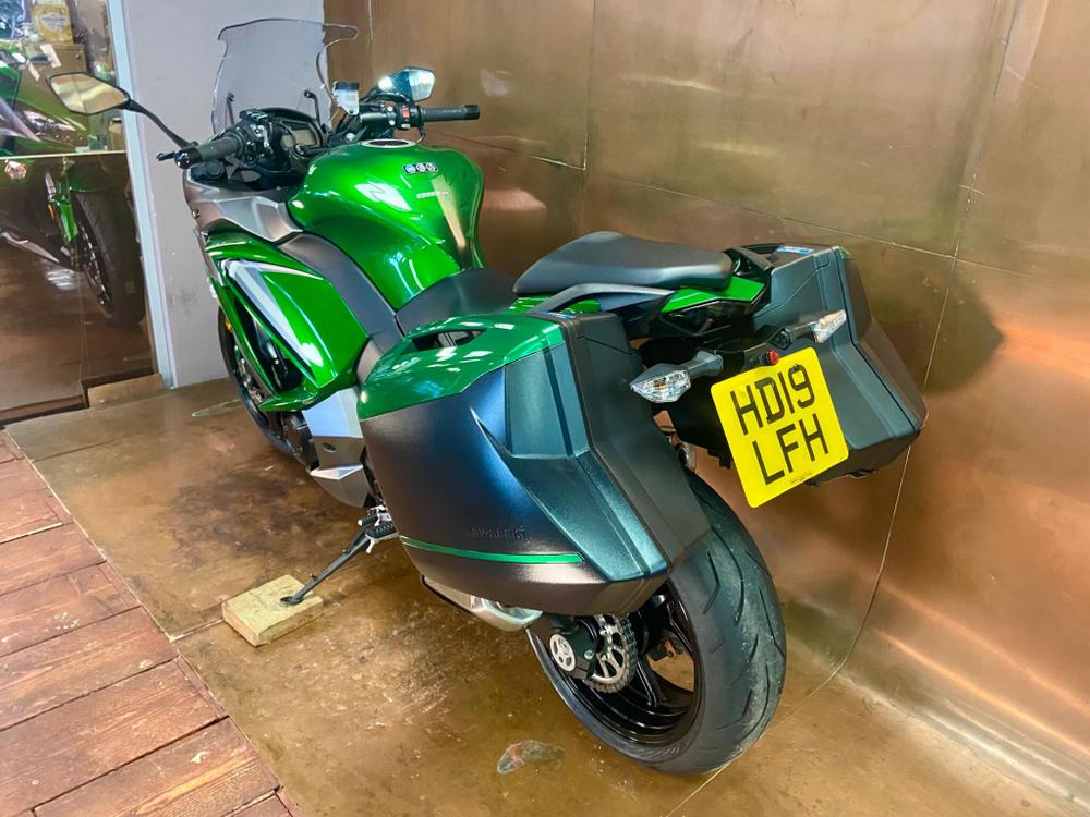 Kawasaki Z1000 SX Photo at-cd66f8e8e6ee40ebb90c576aa619f00b.jpg