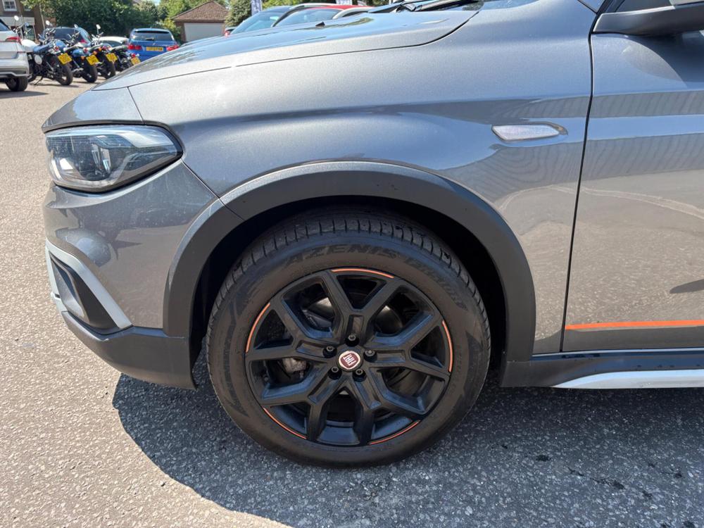 Fiat Tipo Photo at-cd6954e9855e44e5ab89f3cf25fbf446.jpg
