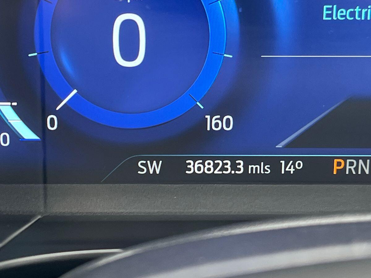 Ford Kuga Photo 43