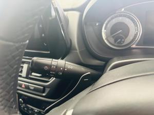 Suzuki S-Cross Photo 37