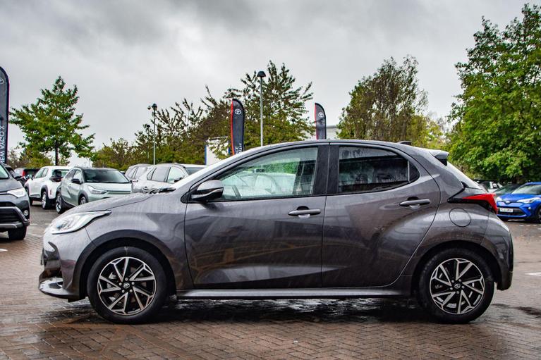 Used Toyota Yaris WP73FJK 18