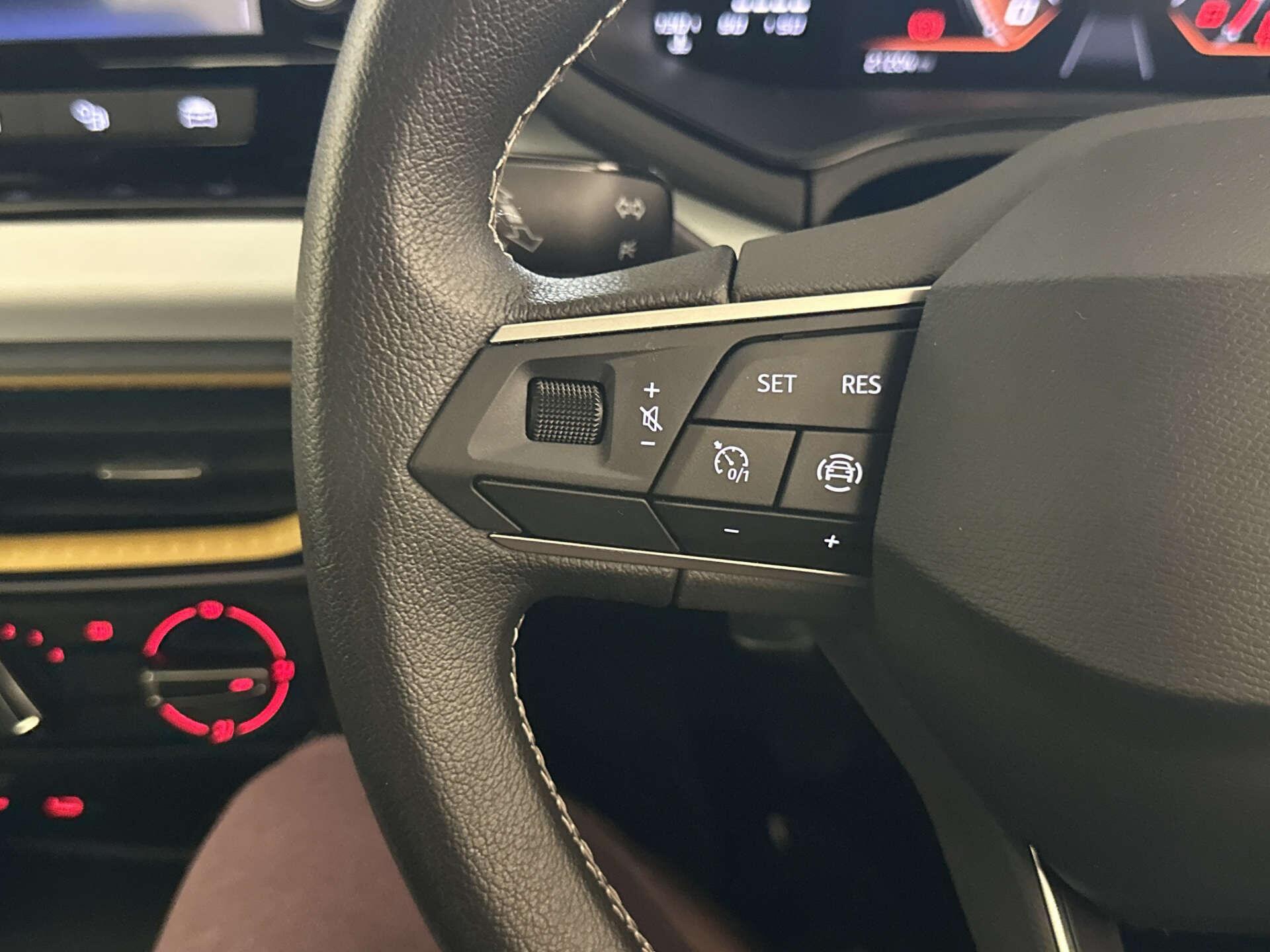 2023 SEAT Ibiza thumbnail 18