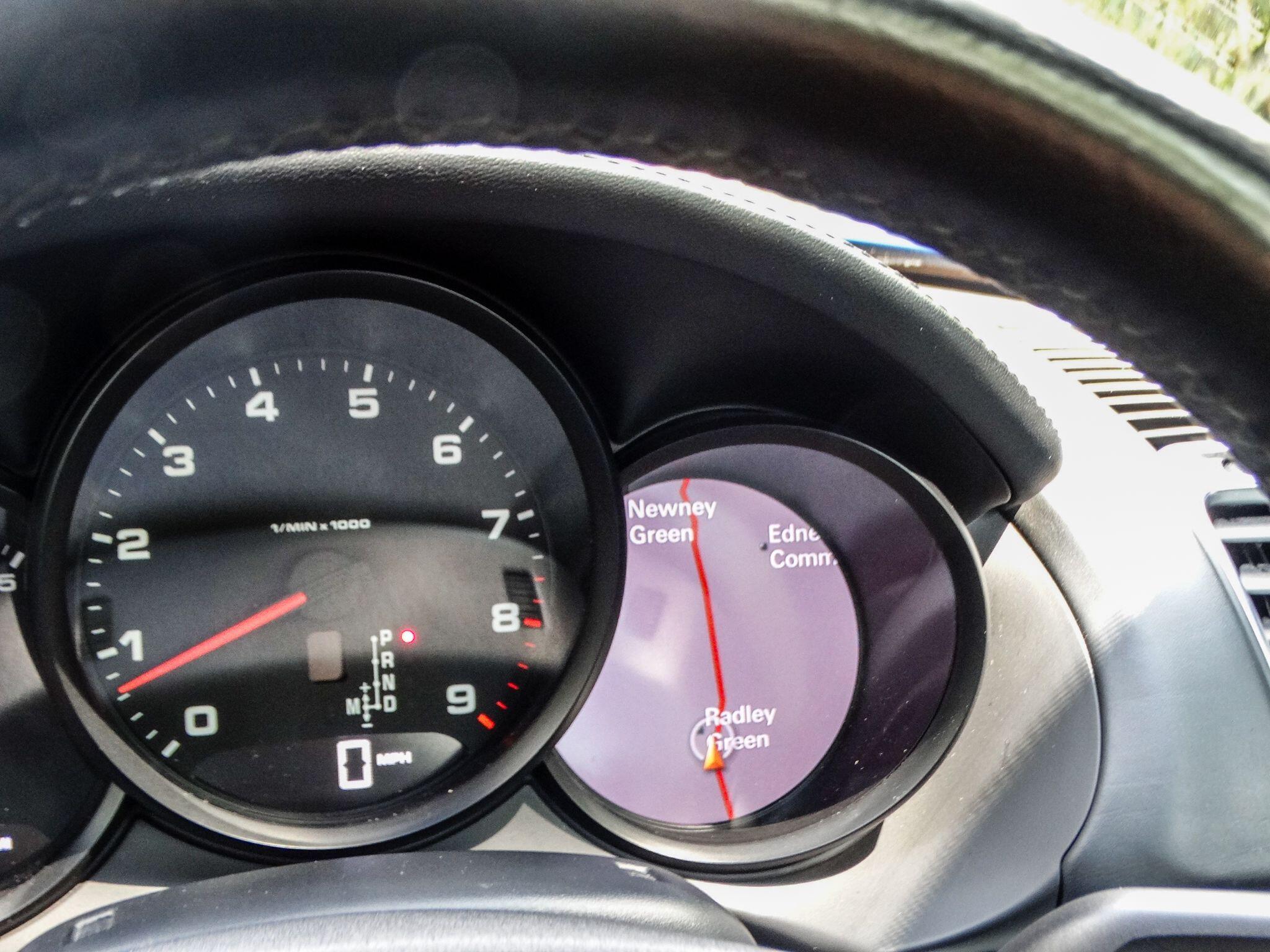 Porsche Cayman 2.7 981 Coupe 2dr Petrol PDK Euro 6 (s/s) (275 ps) — photo 17