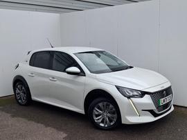 Peugeot E-208 Photo 0