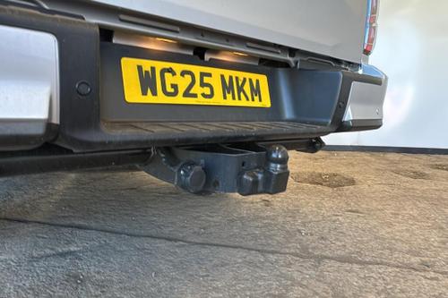 Isuzu D-MAX Photo at-ce26cc369bfc420c9fbd3dcbc81d57e3.jpg