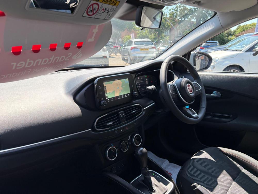 Fiat Tipo Photo at-ce30755f464b4e8f82a0db035d856ced.jpg
